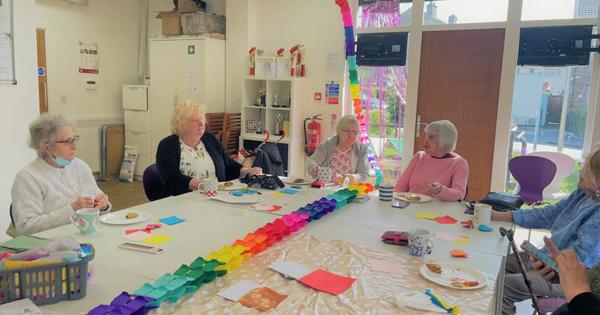 Group of seniors doing arts and crafts together