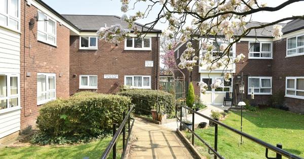 Oaktree Court garden view